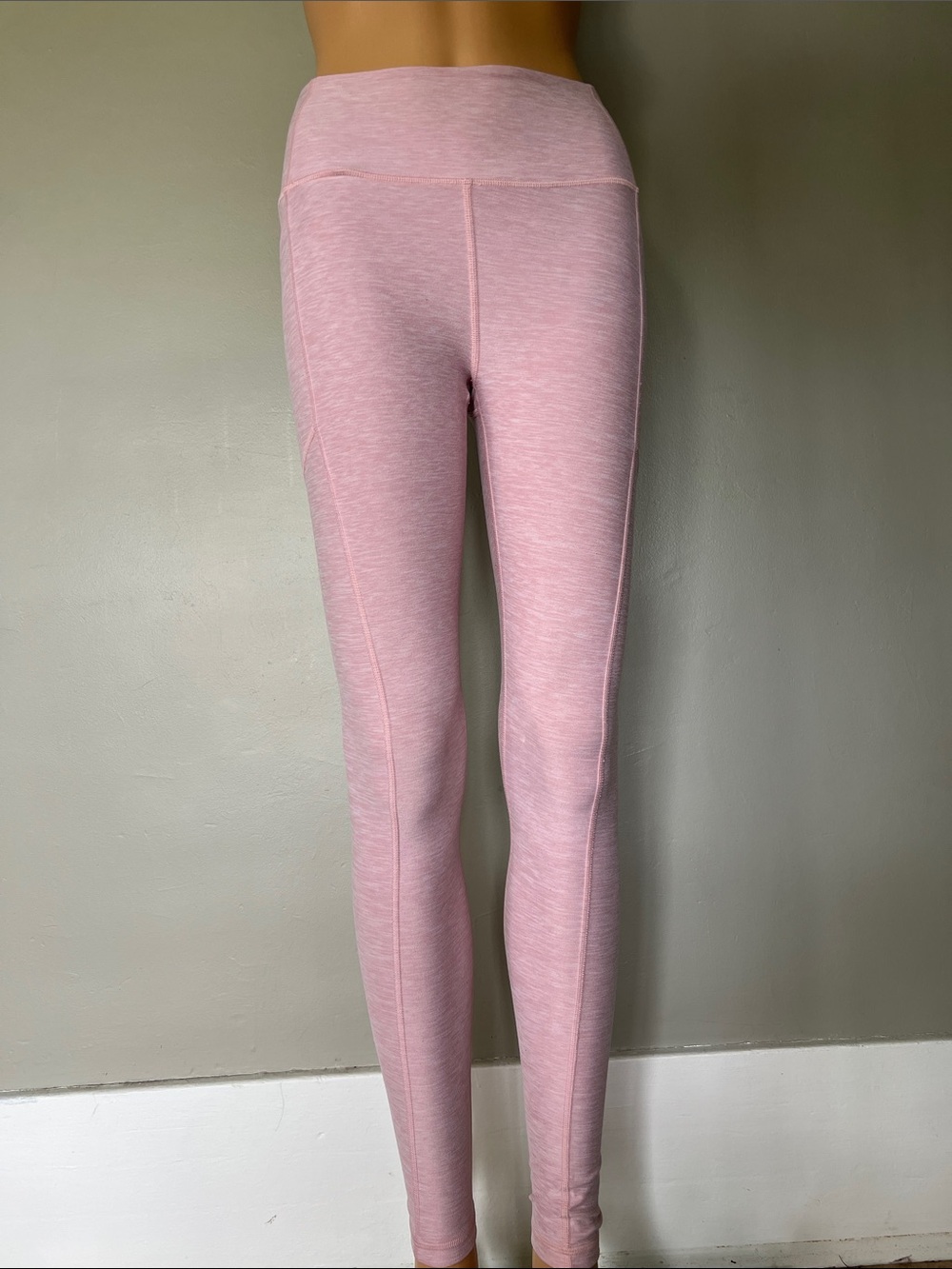 Victoria's Secret Light Pink High-Rise Performance Leggings